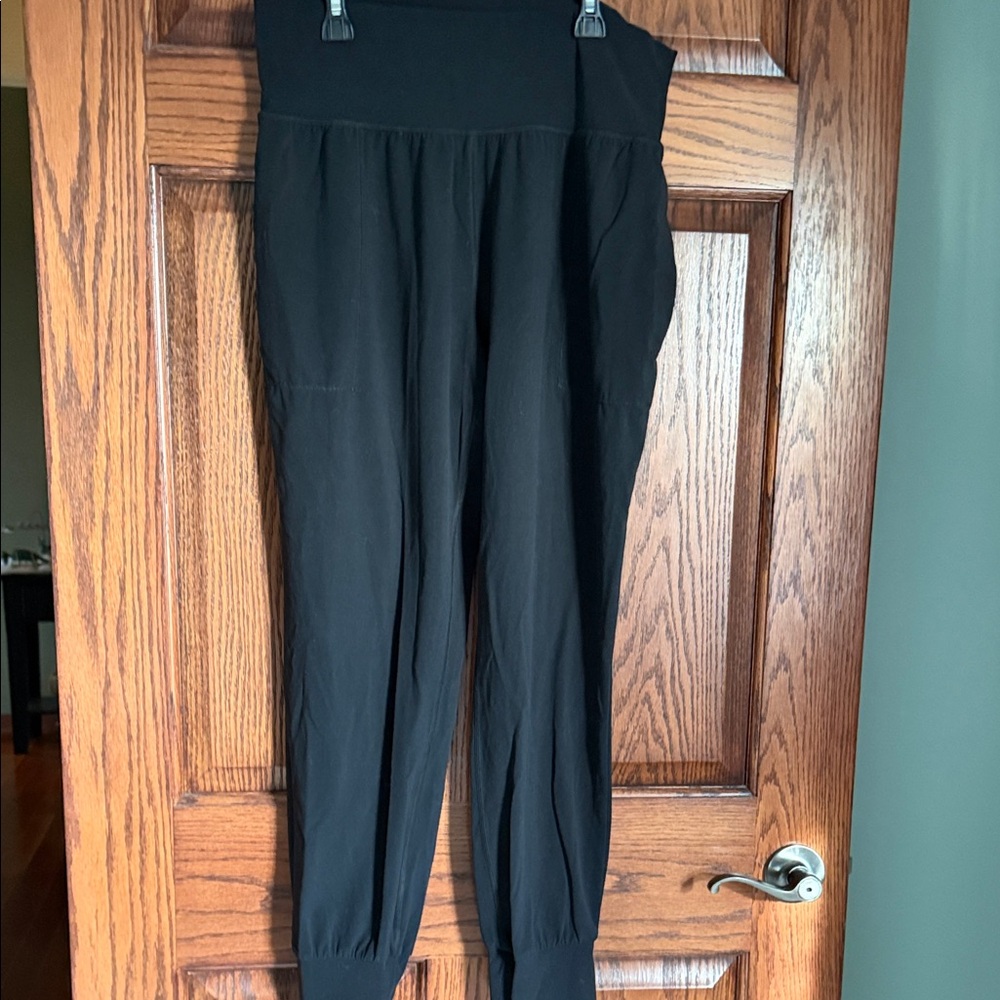Athlete Women's Black Joggers
